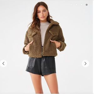 BRANDNEW F21 teddy bear olive jacket. Never worn